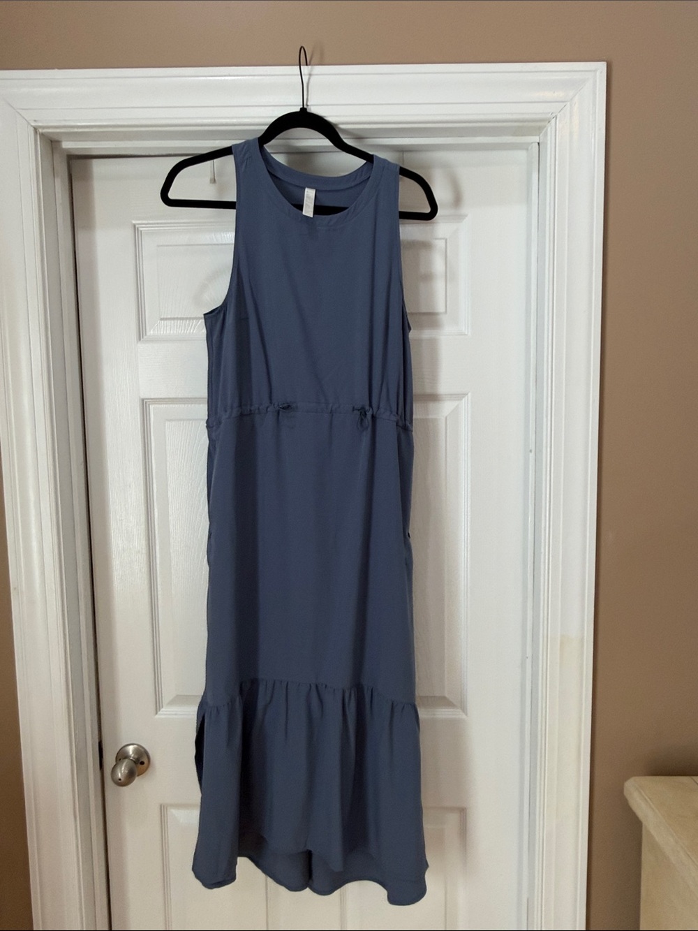 Zella Women’s Sleeveless Blue Midi Dress with Drawstring Waist. Sz med. Euc.